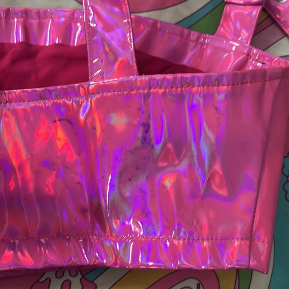 holographic buckle top - Picture 4 of 4